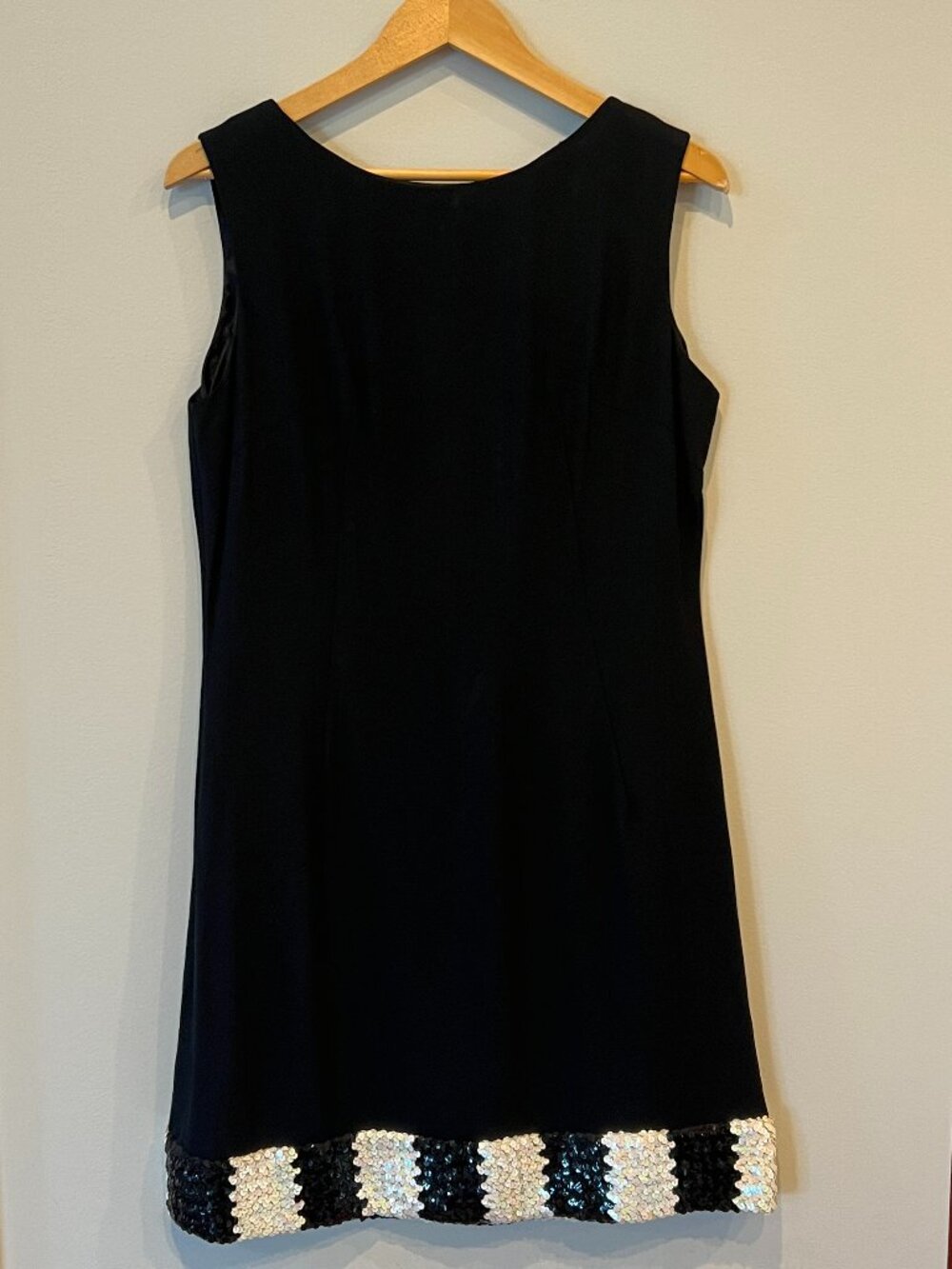 Vintage Carol Craig 1960s Black Sequin Hem Cocktail Dress LBD Size 16